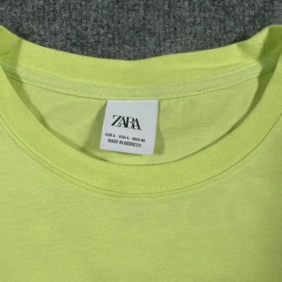 Zara Men's Tshirt LG Winky‎ Face Neon Green Party Leisure - Picture 4 of 8